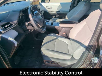 2025 Toyota Sienna XLE 7 Passenger