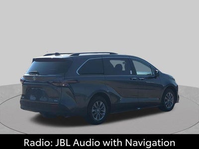 2025 Toyota Sienna XLE 7 Passenger