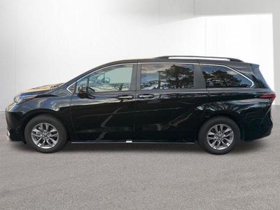 2022 Toyota SIENNA XLE AWD XLE 7 Passenger