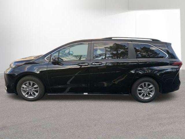 2022 Toyota SIENNA XLE AWD XLE 7 Passenger