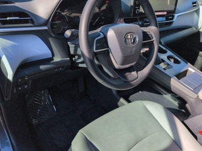 2025 Toyota SIENNA XLE AWD XLE 7 Passenger