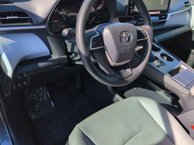 2025 Toyota SIENNA XLE AWD XLE 7 Passenger
