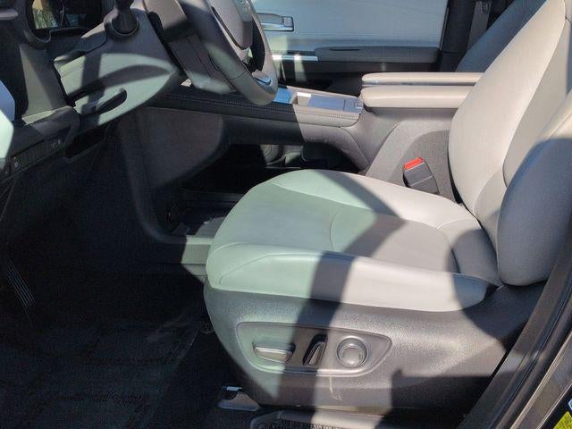 2025 Toyota SIENNA XLE AWD XLE 7 Passenger