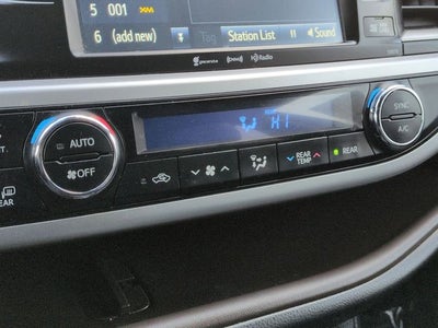 2017 Toyota HIGHLANDER XLE