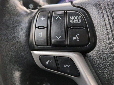 2017 Toyota HIGHLANDER XLE