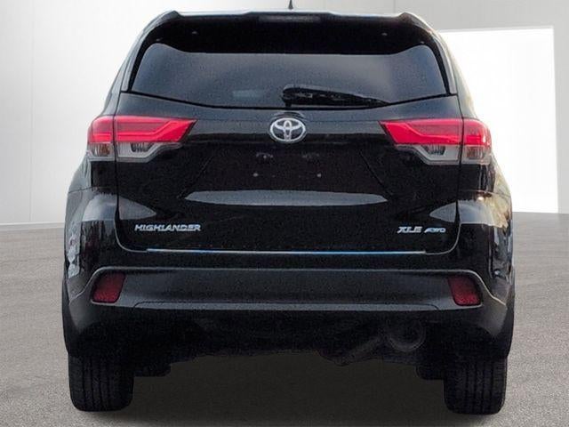 2017 Toyota HIGHLANDER XLE