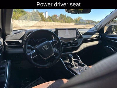 2025 Toyota Highlander Hybrid Limited 25th Edition