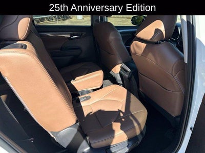 2025 Toyota Highlander Hybrid Limited 25th Edition