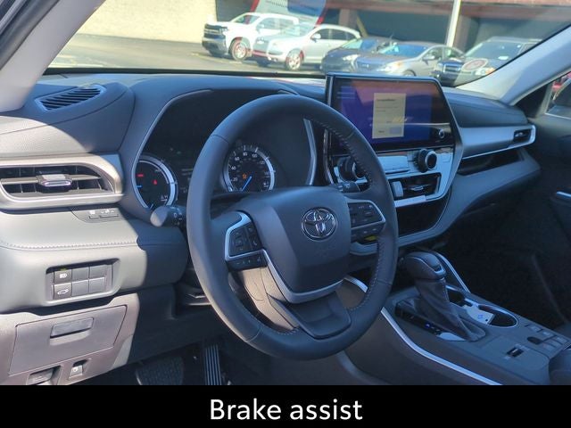 2026 Toyota Highlander Hybrid XLE