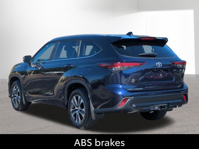 2026 Toyota Highlander Hybrid XLE