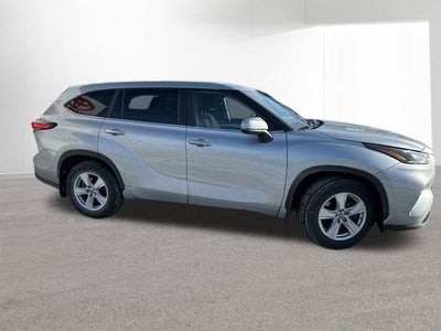 2023 Toyota HIGHLANDER LE