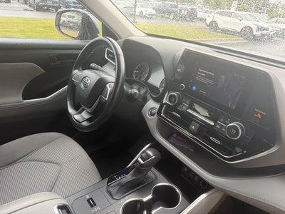2023 Toyota Highlander LE