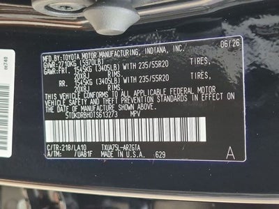 2026 Toyota Highlander Platinum