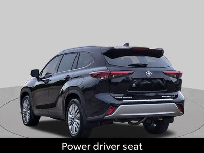 2026 Toyota Highlander Platinum