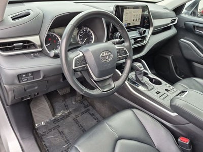 2024 Toyota Highlander XLE