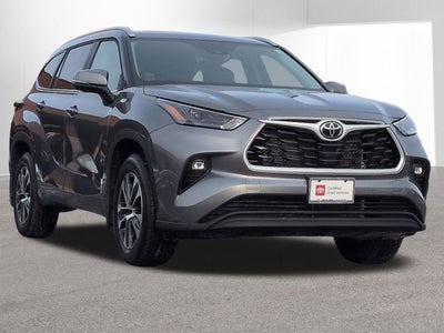 2026 Toyota HIGHLANDER XLE
