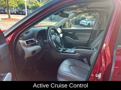 2023 Toyota Highlander XLE