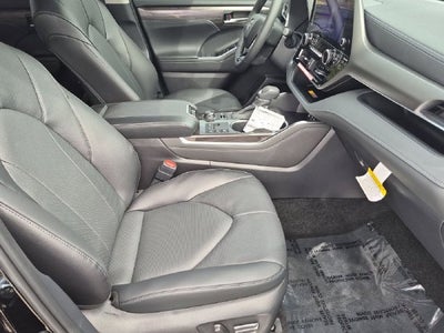 2026 Toyota Highlander Limited