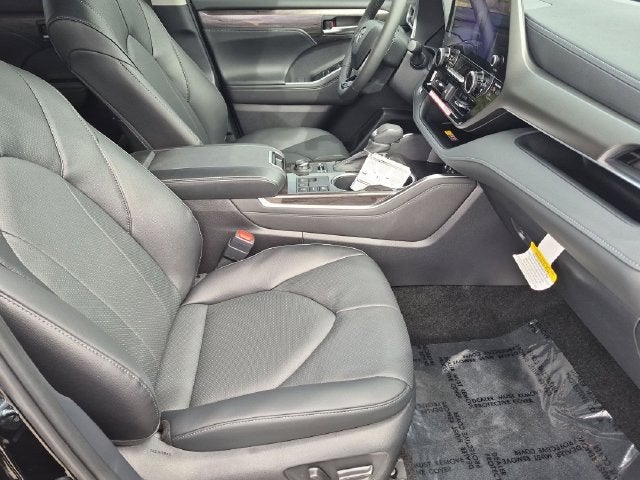2026 Toyota Highlander Limited