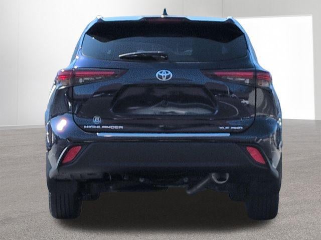 2025 Toyota HIGHLANDER XLE