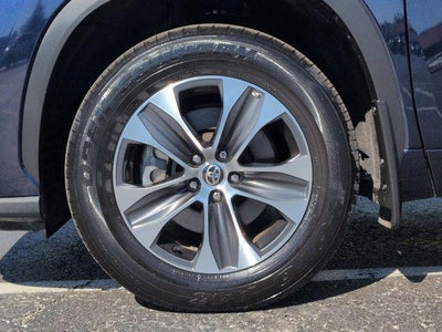 2025 Toyota HIGHLANDER XLE
