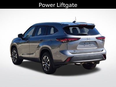 2026 Toyota Highlander XLE