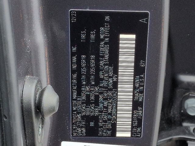 2024 Toyota HIGHLANDER LE