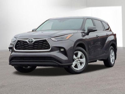 2024 Toyota HIGHLANDER LE