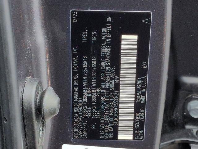 2024 Toyota HIGHLANDER LE