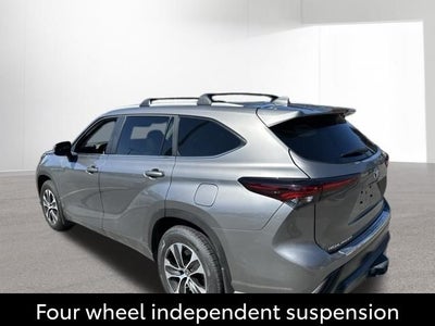 2025 Toyota Highlander XLE