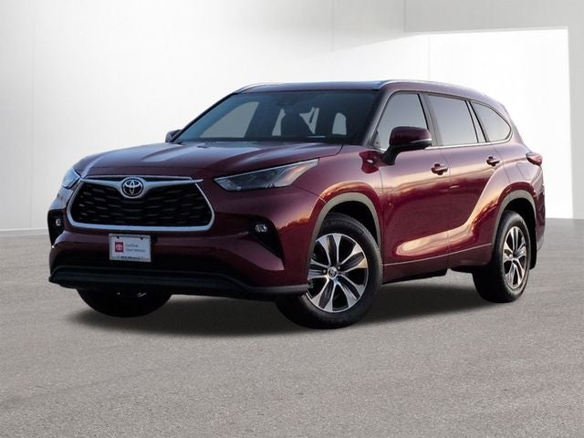 2026 Toyota HIGHLANDER XLE