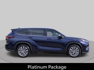 2026 Toyota Highlander Platinum