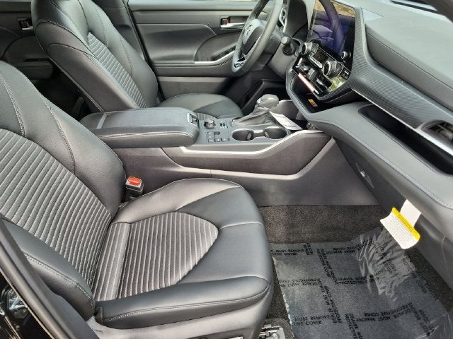 2026 Toyota Highlander XSE