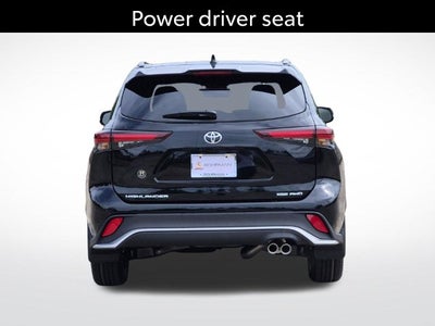 2026 Toyota Highlander XSE