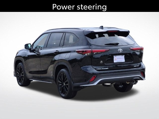 2026 Toyota Highlander XSE