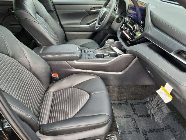 2026 Toyota Highlander XSE