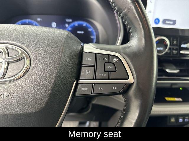 2023 Toyota Highlander Platinum
