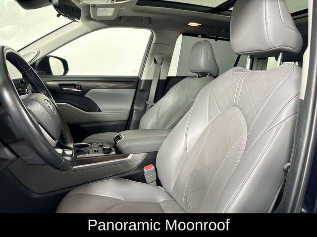2023 Toyota Highlander Platinum