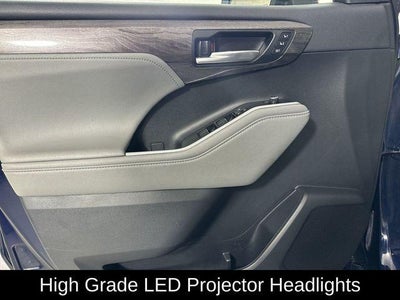 2023 Toyota Highlander Platinum