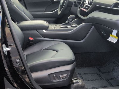 2026 Toyota Highlander XLE