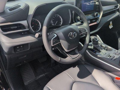2026 Toyota Highlander XLE