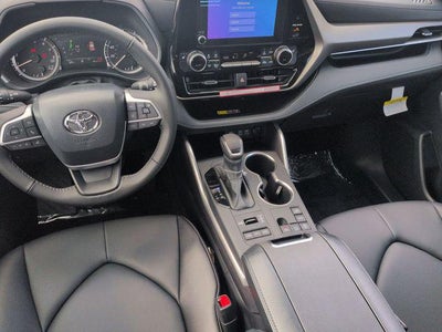 2026 Toyota Highlander XLE