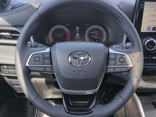 2026 Toyota Highlander XSE