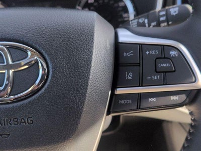 2026 Toyota HIGHLANDER XLE