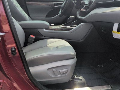 2026 Toyota Highlander Platinum