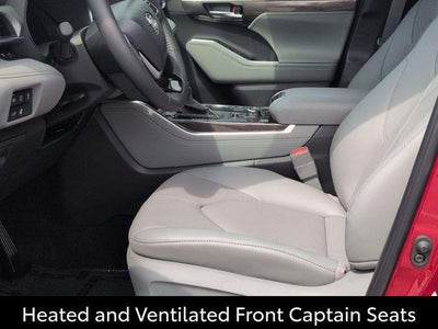 2026 Toyota Highlander Platinum