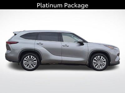 2026 Toyota Highlander Platinum