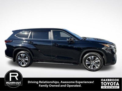 2024 Toyota Highlander XLE
