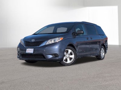 2015 Toyota SIENNA LE 3.5L LE 8 Passenger