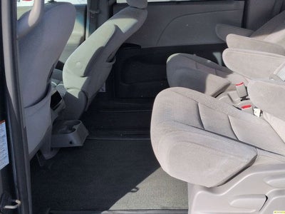 2015 Toyota SIENNA LE 3.5L LE 8 Passenger